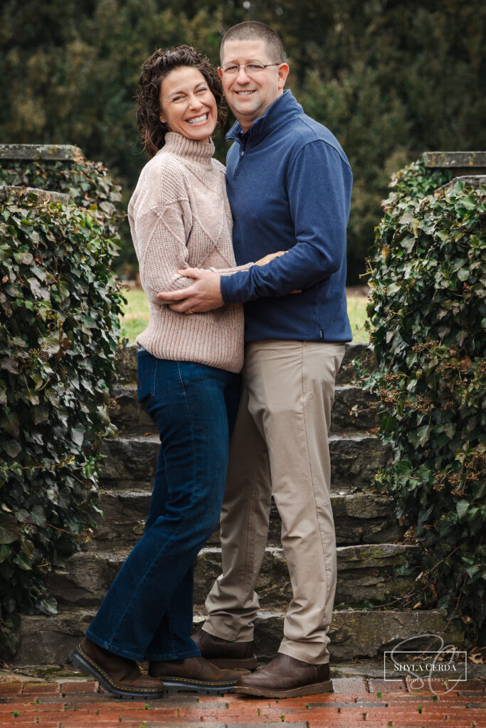 Outdoor Extended Family Photos in Troy Ohio